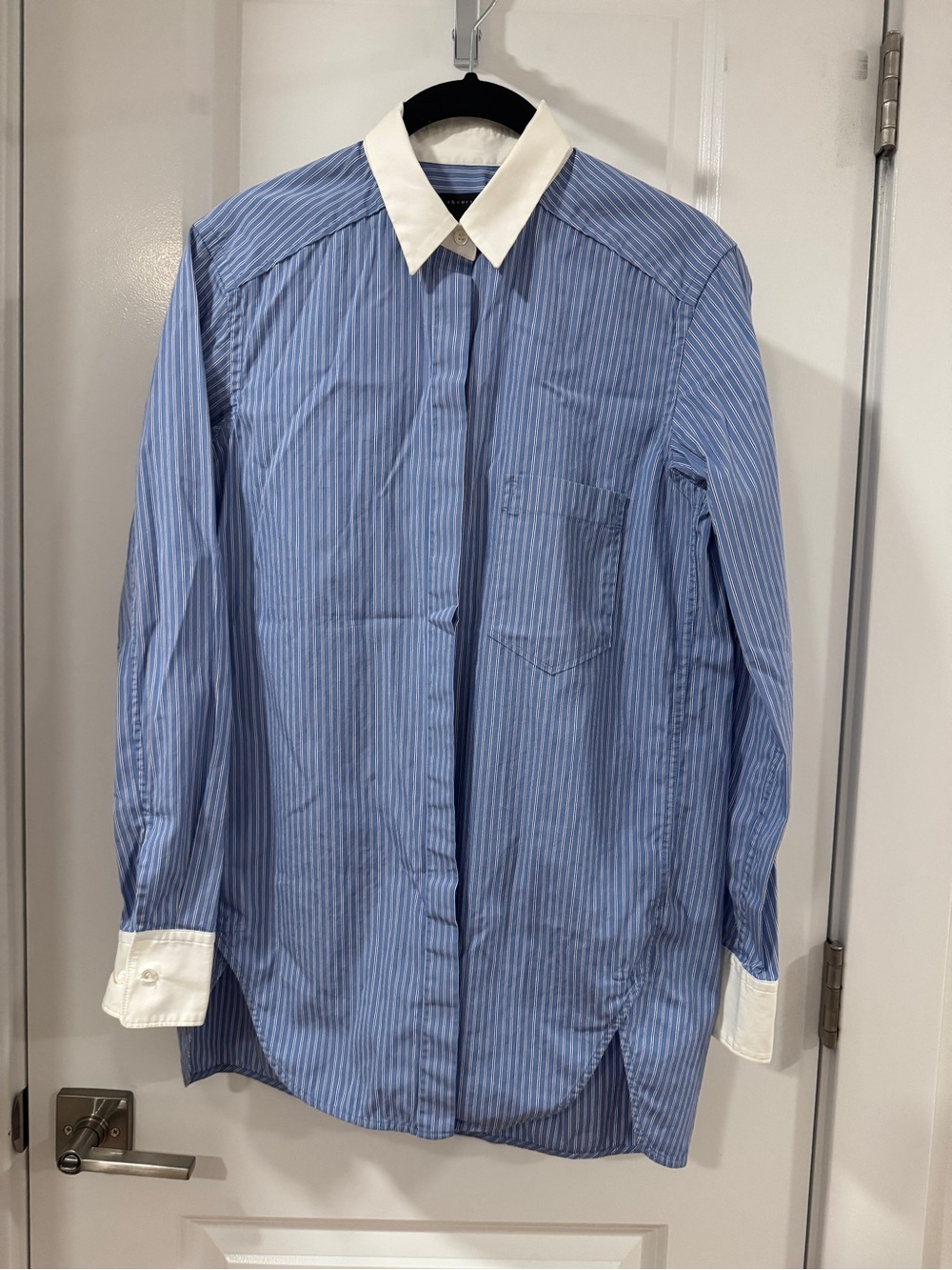 Theory Women's Blue and White Striped Oversized Button Down Shirt Petite